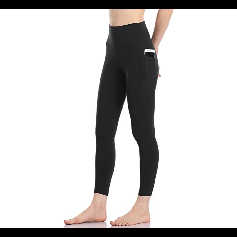 Black leggings